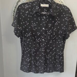 Valerie Stevens Gray Short-Sleeve Button-Down Blouse lavender floral print